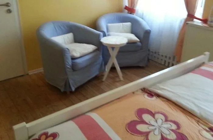 Estalagem Gaestehaus Zum Moseltal